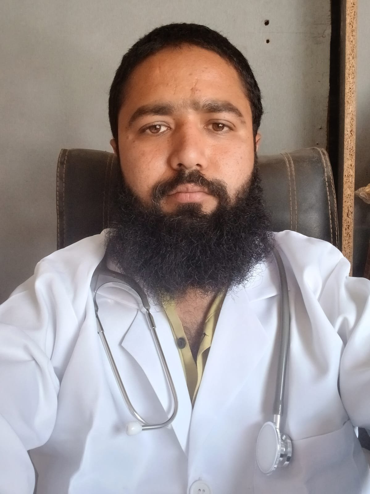 Ali raza