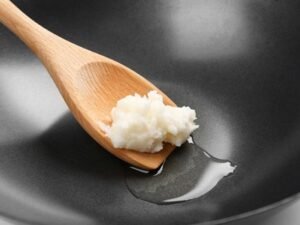 روغن ناریل Coconut oil नारियल का तेल